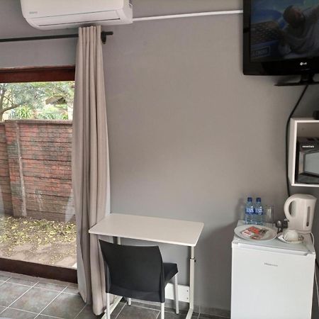Nqabanqaba Panzió Richards Bay Kültér fotó