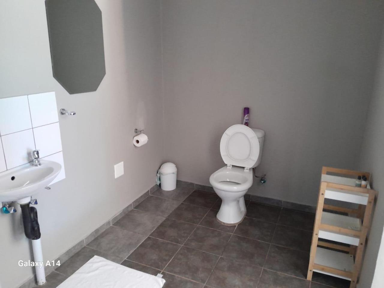 Nqabanqaba Panzió Richards Bay Szoba fotó