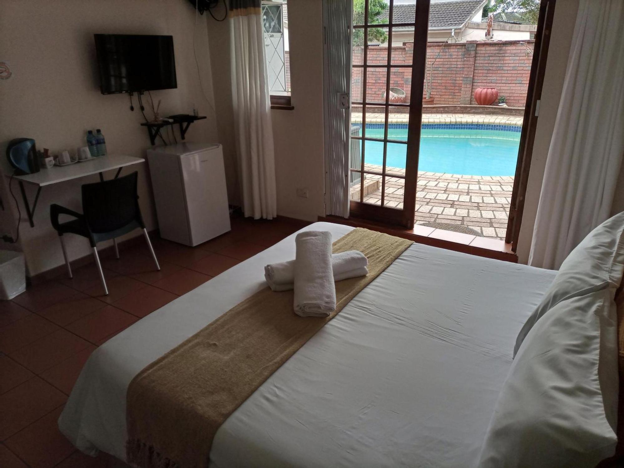 Nqabanqaba Panzió Richards Bay Szoba fotó