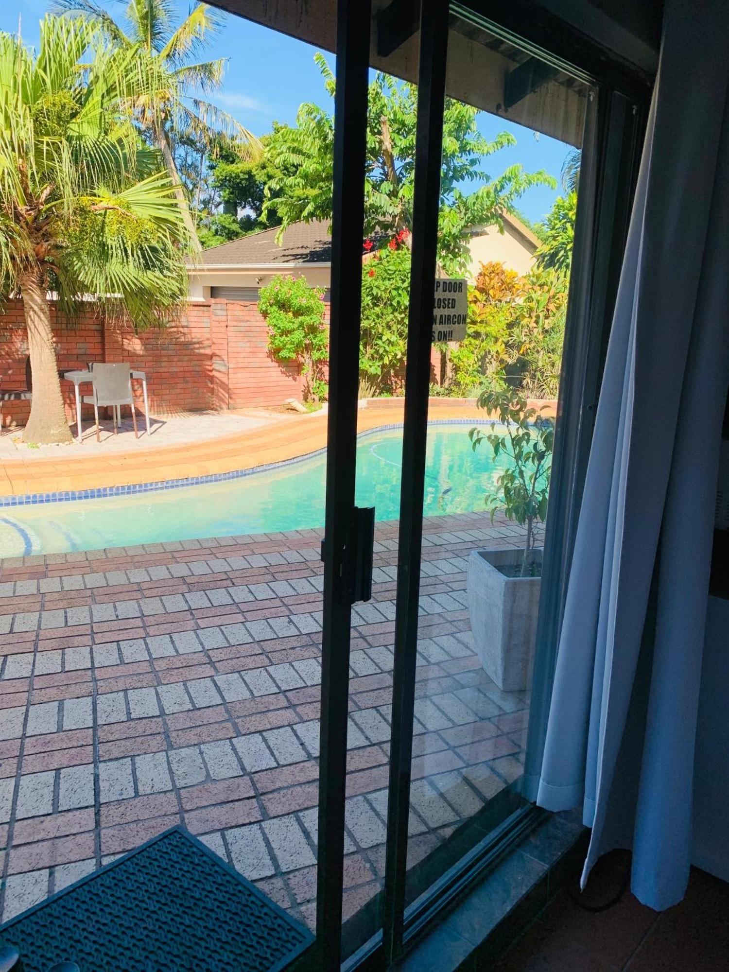 Nqabanqaba Panzió Richards Bay Kültér fotó